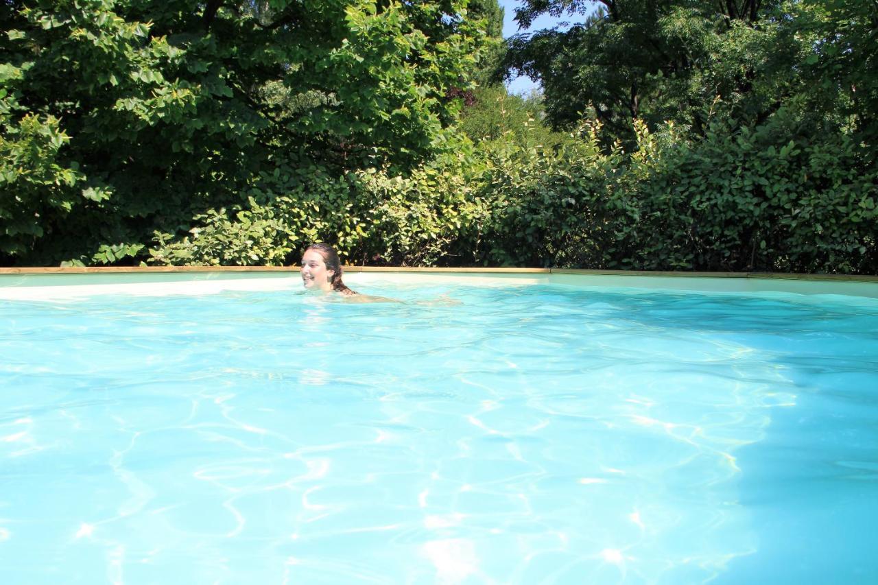 Le Mas De La Cigale Bleue, Caumont Sur Durance מראה חיצוני תמונה